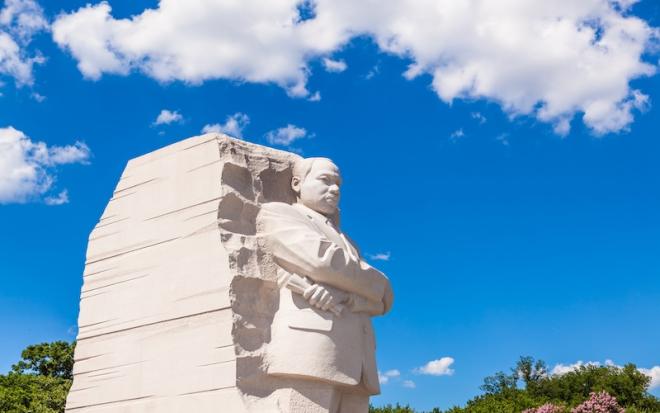 MLK STATUE SUNNY SKIES