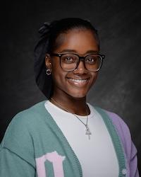 JASMINE GLAUDE HEADSHOT